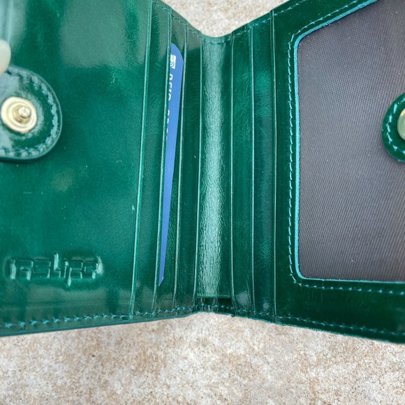 Itslife Small Wallet for Women - Picture 4 of 8